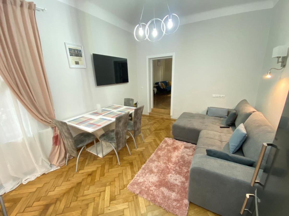 Boem 2 Sibiu Old Town Appartement Buitenkant foto